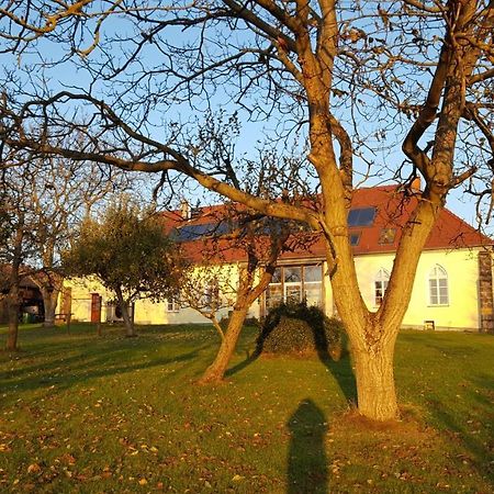Ferienwohnung Rittergut Rossendorf ドレスデン エクステリア 写真